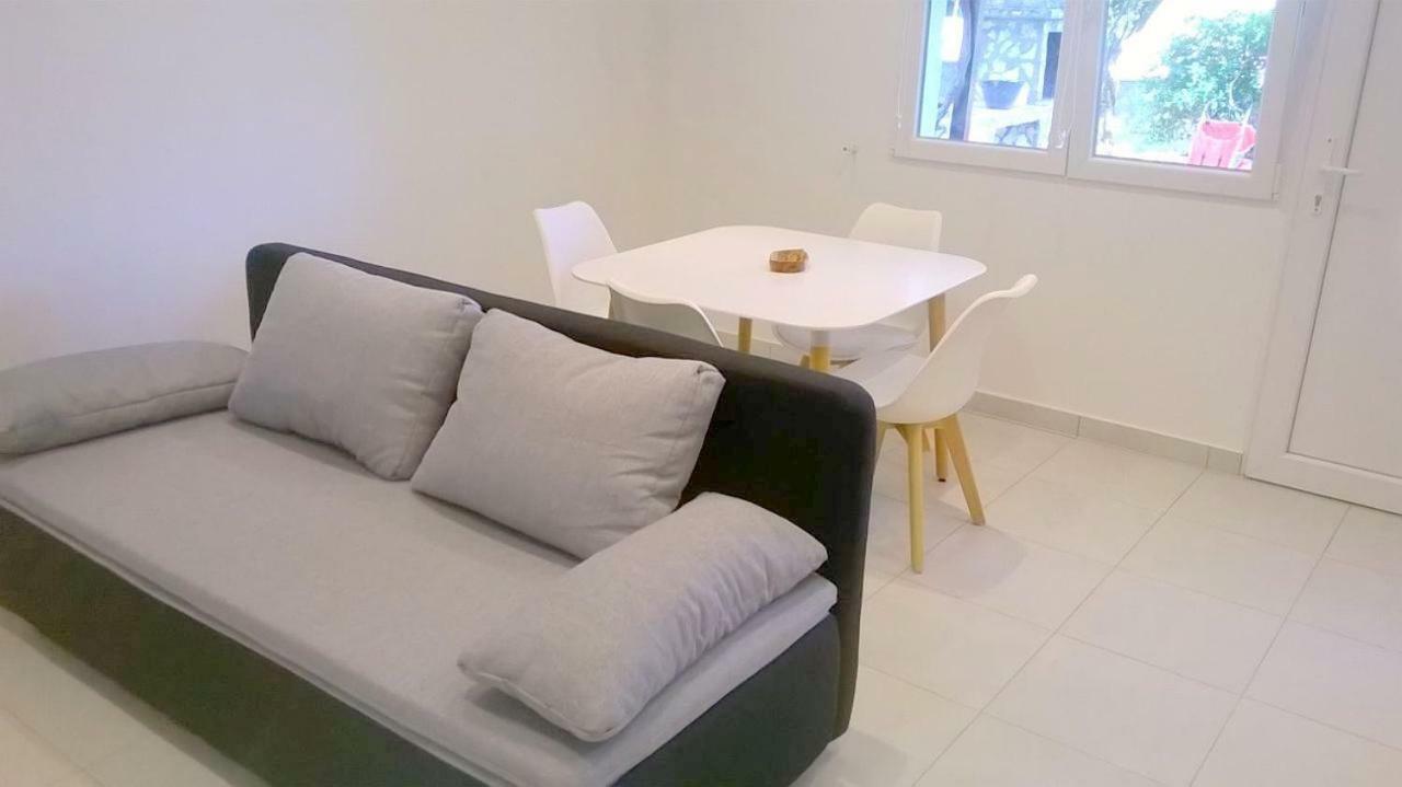 Iva Apartment *